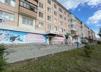 Продам торговую площадь, 133.5 м2, Каменск-Уральский, проспект Победы, 48