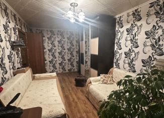 Продается 2-ком. квартира, 41 м2, Апрелевка, Февральская улица, 46