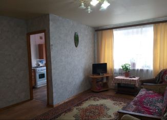 Продам 2-комнатную квартиру, 42.2 м2, Волгоград, улица Губкина, 4