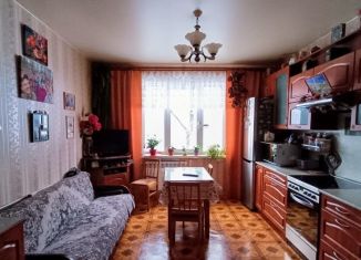 Продам 3-ком. квартиру, 79 м2, Санкт-Петербург, Капитанская улица, 3, Василеостровский район