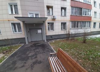 Сдам в аренду 2-комнатную квартиру, 45 м2, Москва, Кленовый бульвар, 10к1, район Нагатинский Затон