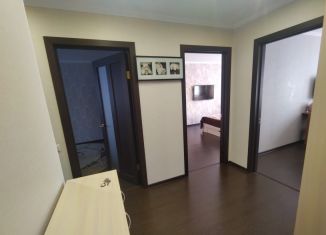 Аренда 3-ком. квартиры, 60 м2, Кемерово, бульвар Строителей, 25В