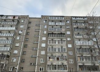 Продаю 1-комнатную квартиру, 37 м2, Екатеринбург, Советская улица, 52, метро Динамо