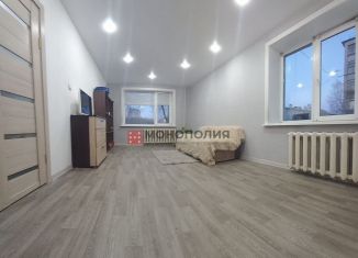 Продам 4-ком. квартиру, 70 м2, Амурская область, Батарейная улица, 7