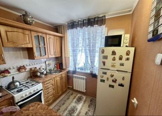 Продажа 3-комнатной квартиры, 58.2 м2, Барнаул, Молодёжная улица, 12, Октябрьский район