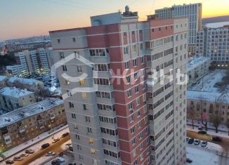 Продам 1-комнатную квартиру, 49 м2, Екатеринбург, Кунарская улица, 14к1, Железнодорожный район