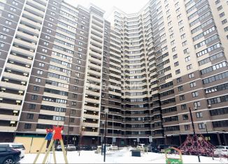 Продам трехкомнатную квартиру, 98.6 м2, Балашиха, улица Разина, 1А, ЖК 28 микрорайон