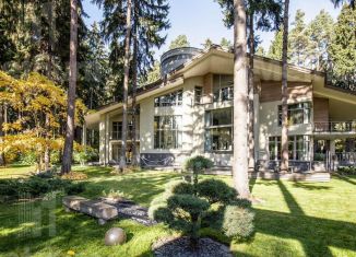 Продам коттедж, 965 м2, деревня Бородки