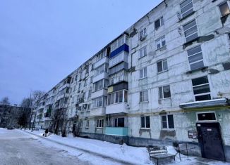 Продажа двухкомнатной квартиры, 50.2 м2, Лысьва, улица Оборина, 65