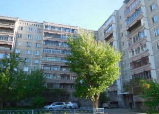 Сдается трехкомнатная квартира, 63 м2, Екатеринбург, Машинная улица, 38, метро Ботаническая