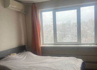 Сдам в аренду комнату, 14 м2, Москва, улица Тёплый Стан, 5к1, метро Тёплый Стан