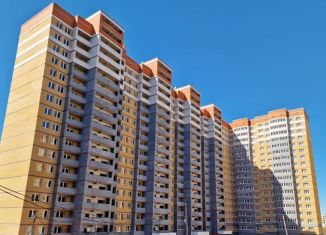 Продаю 1-комнатную квартиру, 36 м2, Чебоксары, улица Юрия Гагарина, 47к4