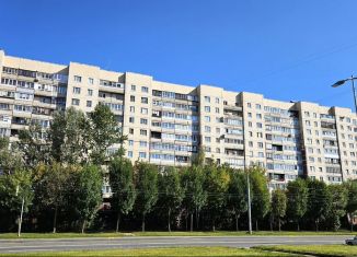 Продам двухкомнатную квартиру, 55.3 м2, Санкт-Петербург, Шлиссельбургский проспект, 18к1, Невский район