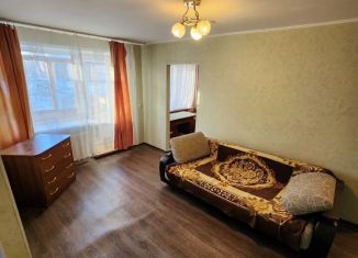 Сдам в аренду 2-ком. квартиру, 45 м2, Кемерово, улица Демьяна Бедного, 1