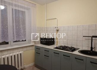 Продаю 1-комнатную квартиру, 32 м2, Иваново, улица Куконковых, 86