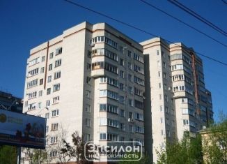 Продаю четырехкомнатную квартиру, 90 м2, Курск, Садовая улица, 25/69