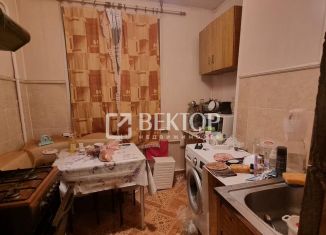 Продажа 2-ком. квартиры, 53 м2, Иваново, улица Победы, 4