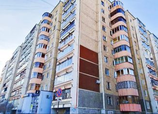 Продается 4-ком. квартира, 79 м2, Екатеринбург, улица Сурикова, 50, метро Геологическая