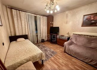 Сдаю в аренду 1-ком. квартиру, 29 м2, Санкт-Петербург, Новоизмайловский проспект, 57к2, метро Ленинский проспект