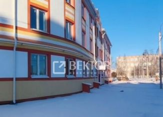 Продаю 2-ком. квартиру, 47 м2, Кохма, проспект Героев, 1