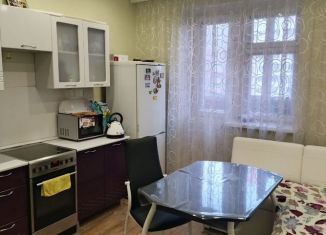 Аренда 2-комнатной квартиры, 62 м2, Железногорск, улица Ленина, 65