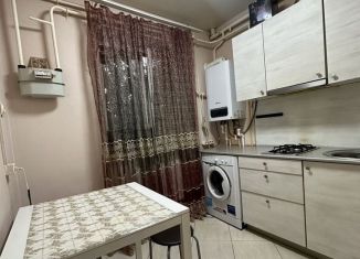 Сдам 3-ком. квартиру, 46.8 м2, Курганинск, улица Ленина, 16