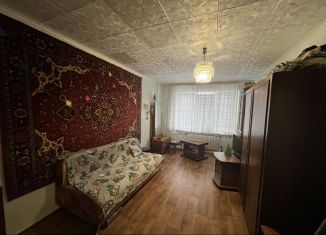 Продажа 2-комнатной квартиры, 43 м2, Копейск, улица Лизы Чайкиной, 42