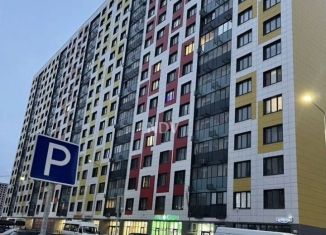 Продам 1-ком. квартиру, 37 м2, село Домодедово, бульвар Строителей, 7