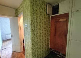 Продается 1-ком. квартира, 35 м2, Каменск-Шахтинский, улица Халтурина, 4