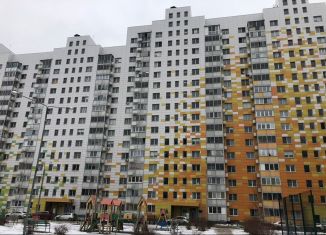 Продам 1-комнатную квартиру, 33 м2, поселок городского типа Свердловский, улица Строителей, 9