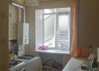 Продам 1-комнатную квартиру, 30 м2, Кумертау, улица Мажита Гафури, 7