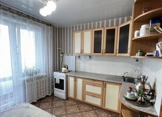 Продам двухкомнатную квартиру, 52.6 м2, Кировская область, Садовая улица, 18