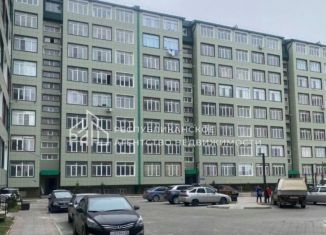 Продам 3-комнатную квартиру, 99 м2, Дагестан, 2-й Зелёный переулок, 27А