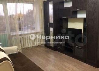 Продаю 1-комнатную квартиру, 30 м2, Каменск-Шахтинский, улица Ленина, 1Б