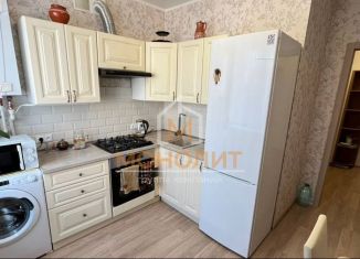 Продам 1-ком. квартиру, 45.3 м2, Горячий Ключ, Псекупская улица, 151В