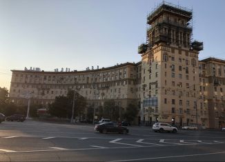 Сдается в аренду трехкомнатная квартира, 87 м2, Москва, Ленинский проспект, 30, Донской район