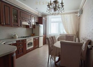 Продам 2-комнатную квартиру, 71 м2, Минеральные Воды, улица Чкалова, 37