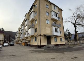 Продам 2-комнатную квартиру, 38.5 м2, Карачаевск, улица Ленина, 52