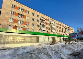 Продаю 4-ком. квартиру, 61 м2, Карелия, улица Марии Мелентьевой, 5