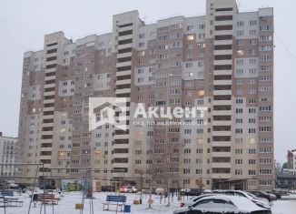 Продаю 2-комнатную квартиру, 61 м2, Иваново, микрорайон Рождественский, 10