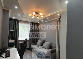 Продажа 3-ком. квартиры, 69.6 м2, Тында, улица Московских Строителей, 12