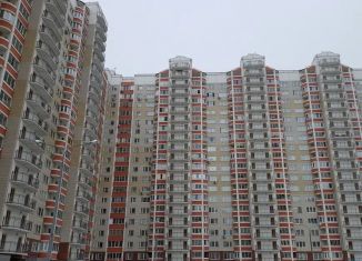 Сдается 1-комнатная квартира, 37 м2, Балашиха, улица Дмитриева, 4