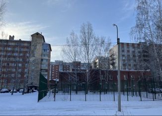 Продается 2-комнатная квартира, 37 м2, Тюмень, Олимпийская улица, 15