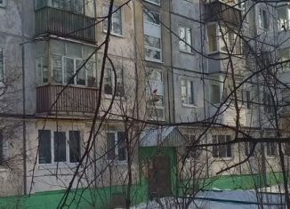 Продам 2-ком. квартиру, 45 м2, Удмуртия, улица Дзержинского, 65