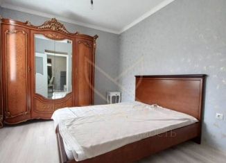 Сдается в аренду 2-ком. квартира, 70 м2, Пятигорск, улица Фрунзе, 24