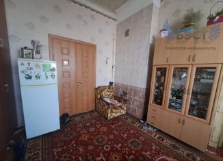 Продается 2-ком. квартира, 30 м2, Армавир, улица Тургенева, 78