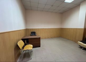 Сдам в аренду офис, 22 м2, Махачкала, улица Магомедтагирова, 161/6, Кировский внутригородской район