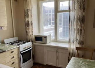 Сдача в аренду 3-ком. квартиры, 52 м2, Пермский край, Монастырская улица, 96