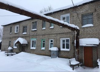 Продается 2-комнатная квартира, 43 м2, посёлок городского типа Фалёнки, Колхозная улица, 4А