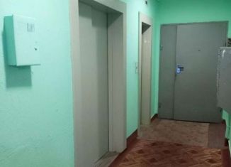 Продажа 2-ком. квартиры, 55 м2, Москва, улица Кулакова, 2к1, метро Строгино